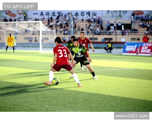 最爱过人的足球明星们在绿茵场上的精彩瞬间与传奇故事